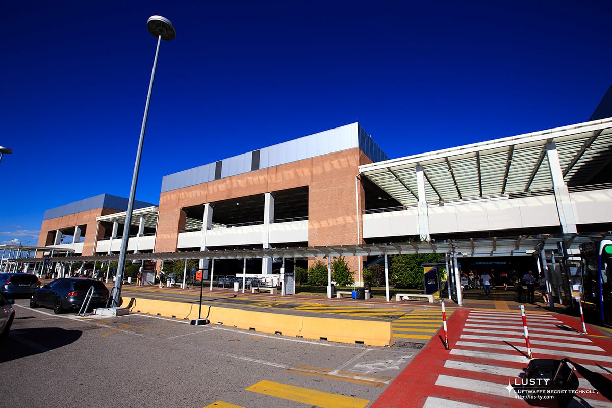 베네치아 마르코 폴로 국제공항 터미널