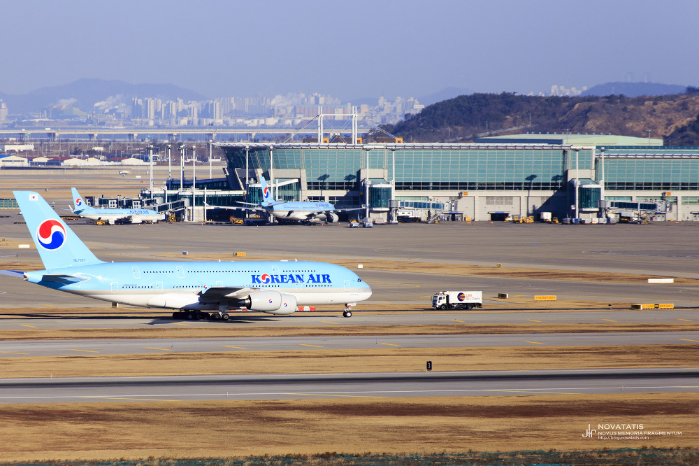 인천공항 활주로 대한항공 A380 기체
