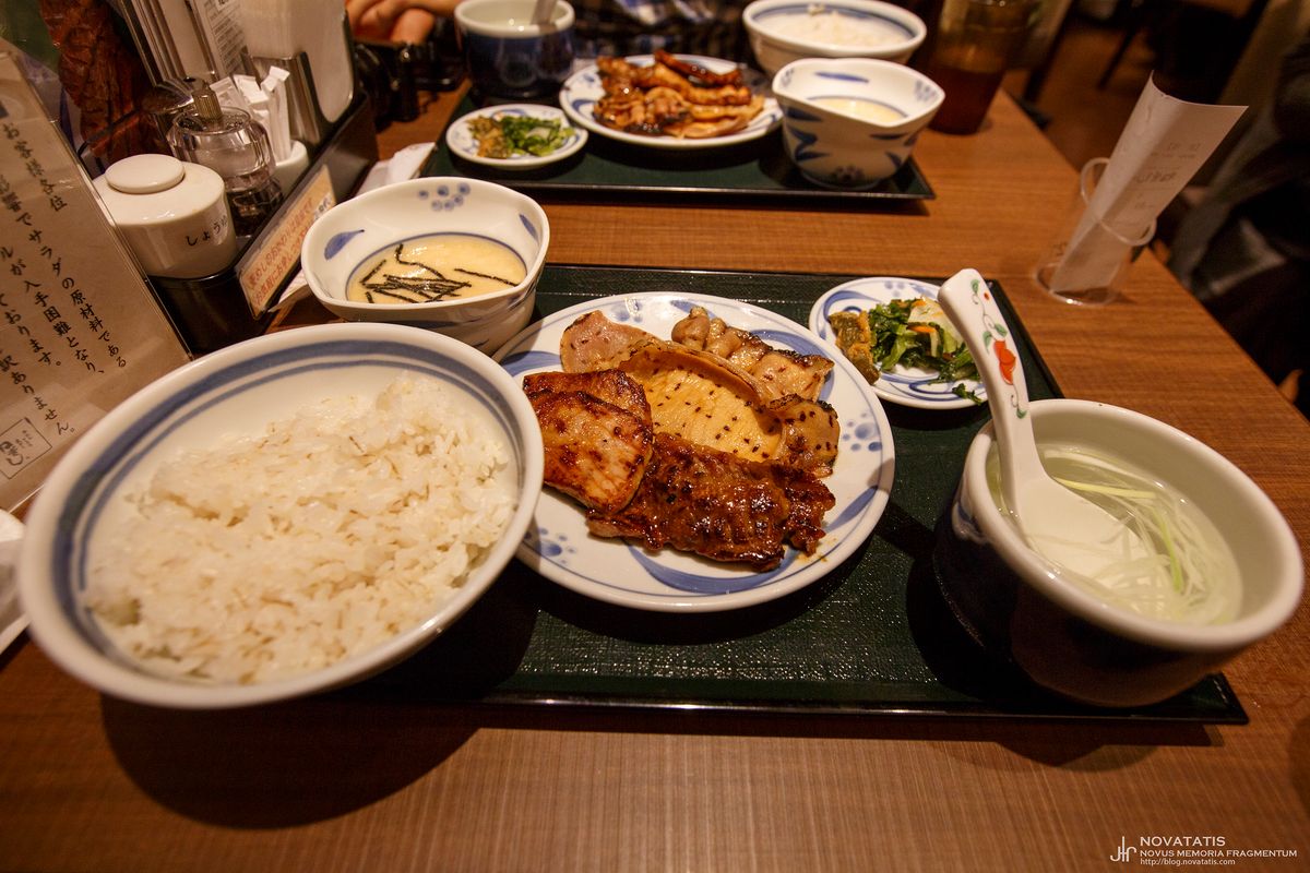 밥·국·반찬 포함한 정식 상차림