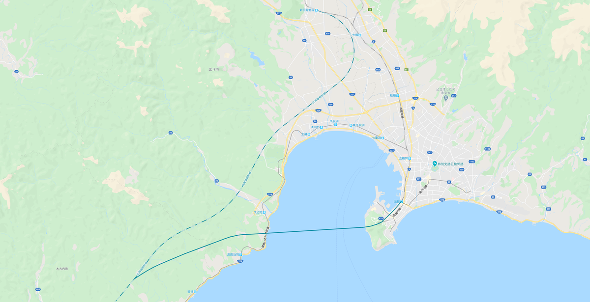 하코다테 만과 선로가 보이는 지도