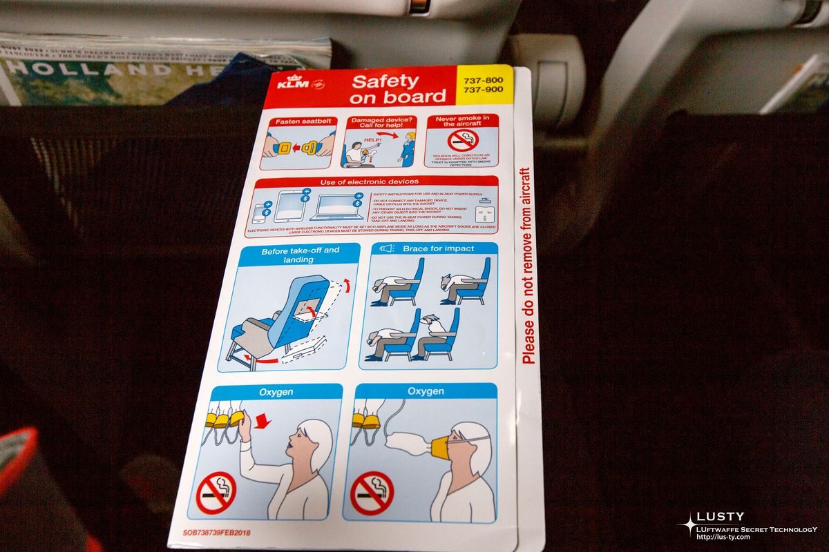 KLM 안전 카드 737-800/900 안내