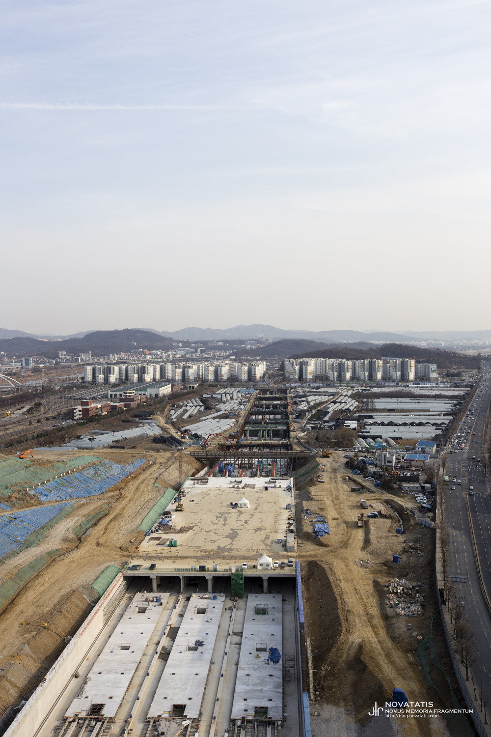 Vertical shot of tunnel work s